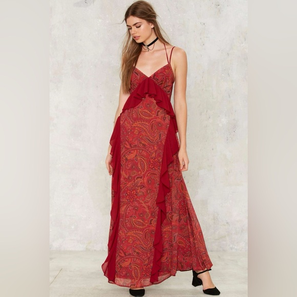 NEW Nasty Gal MAXI LONG DRESS Red Paisley Print Ruffle Halter Neck Size S NWT! - Picture 2 of 12